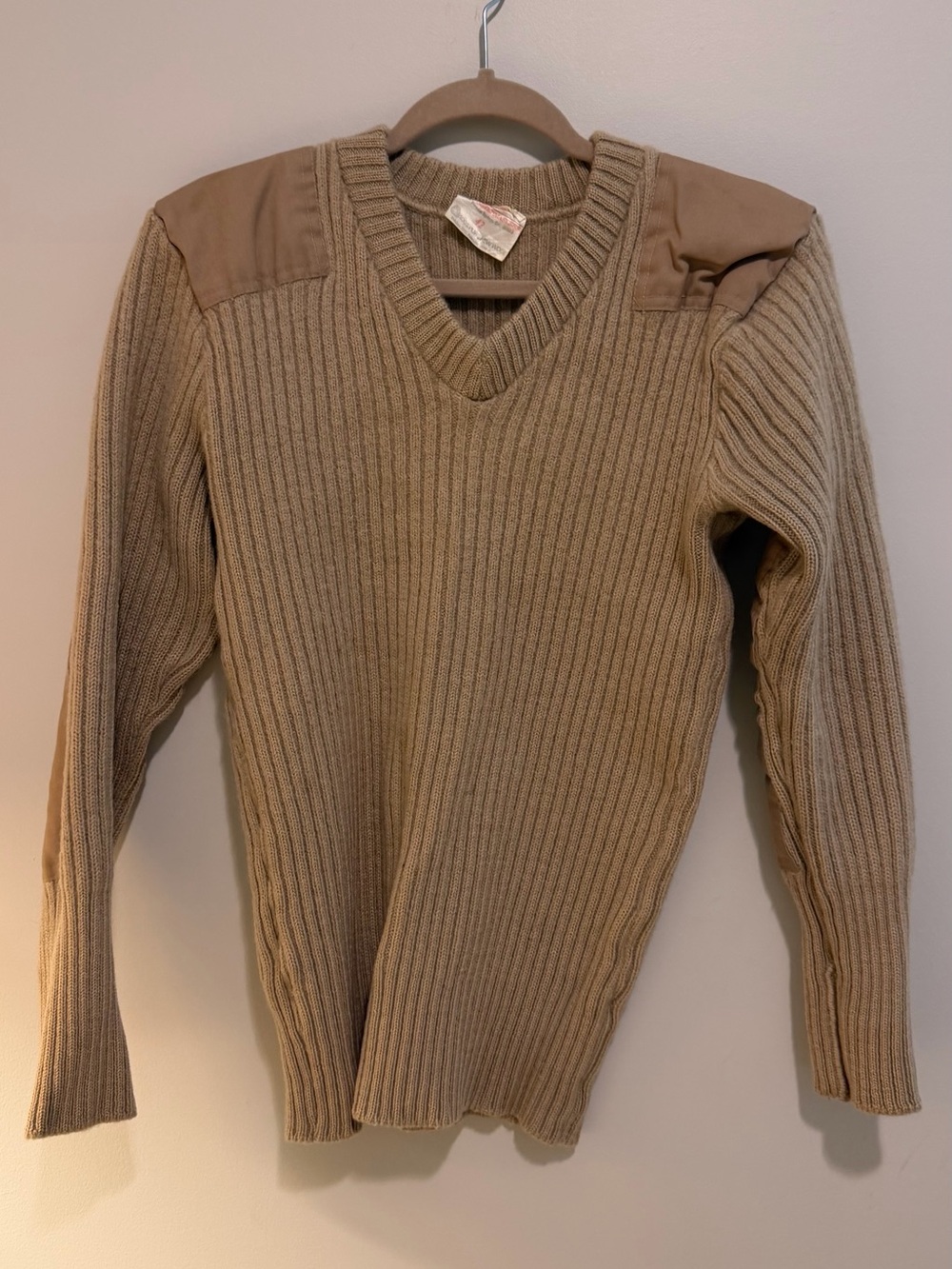 Men’s wool sweater
